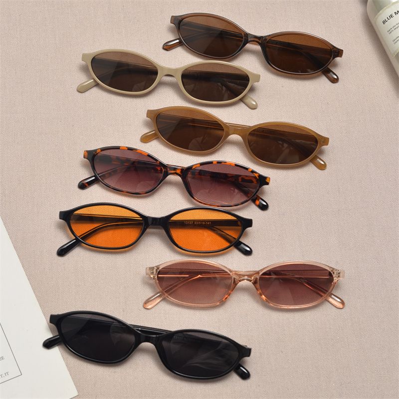 Vintage Small Cat Eye Sunglass - đánh giá và giá Vintage Fashion Images
