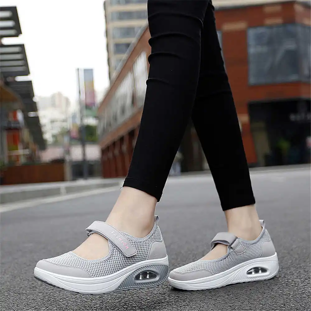 36-41 Demi-season Colored Snea - đánh giá và giá Vintage Fashion Collecting And Wearing Designer Classics